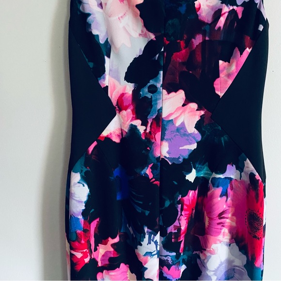 Maggy London Women's Floral Print Short Sleeve Midi Pencil Dress Size 8 - Picture 9 of 11